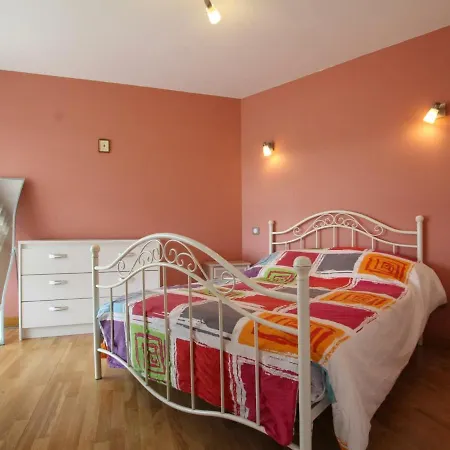 Ciboure, 3 Pièces, 4 Personnes - Fr-1-384-630 *